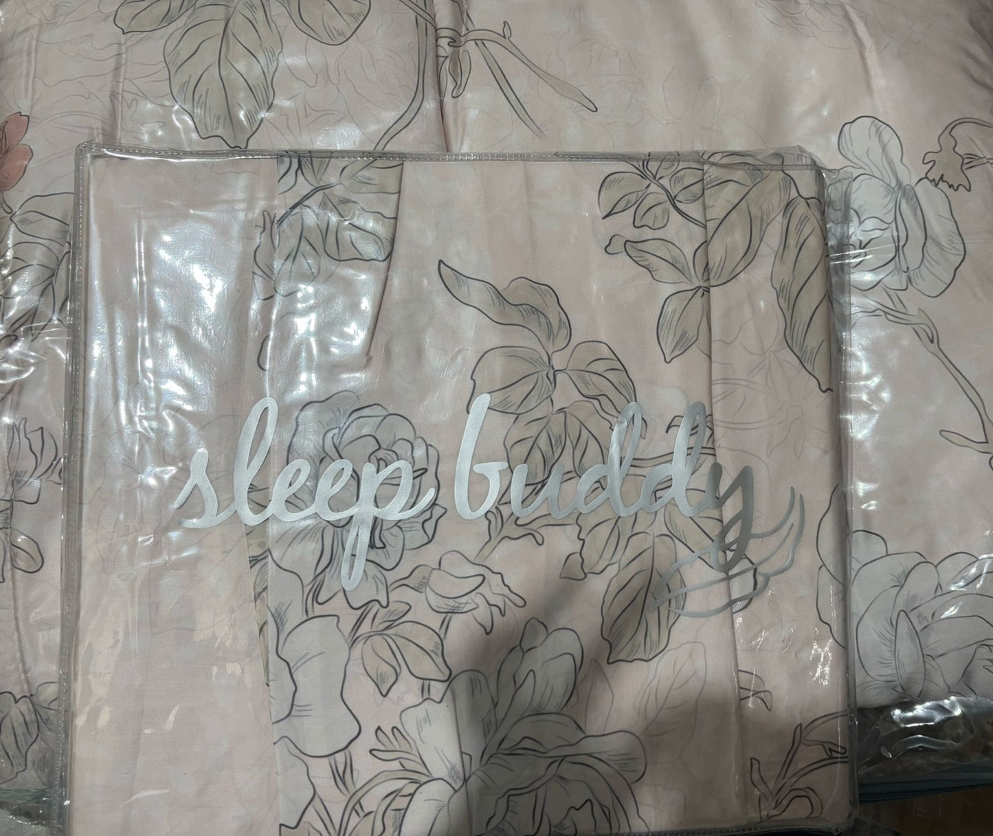 Sleep Buddy Set Sprei & Bed Cover Pink Calm Rose Lyocell