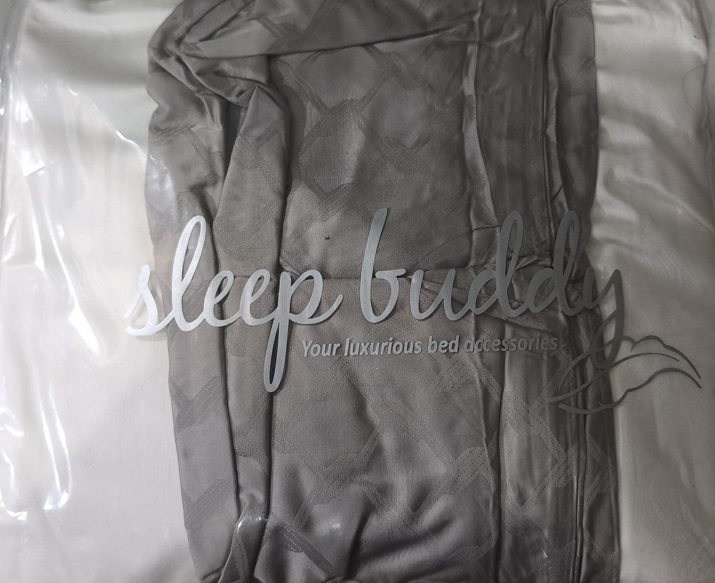 Sleep Buddy Set Sprei White Grey Jacquard Lyocell