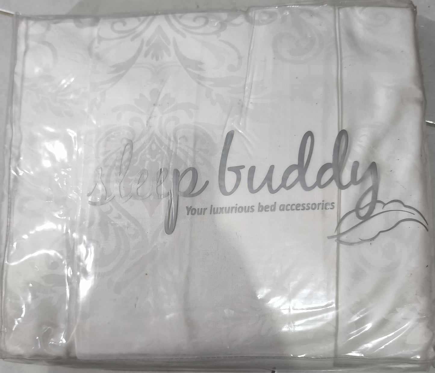 Sleep Buddy Set Sprei White Flowy Jacquard Lyocell