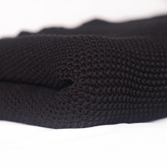 Knitting Throwblanket Black